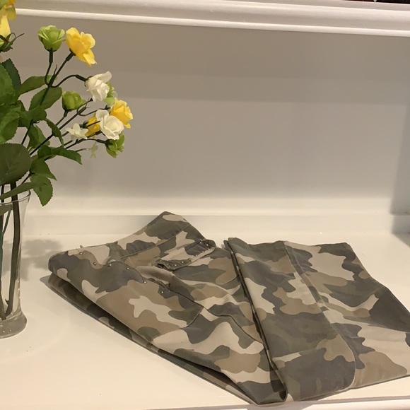 Women’s Pant #92 - Picture 8 of 8